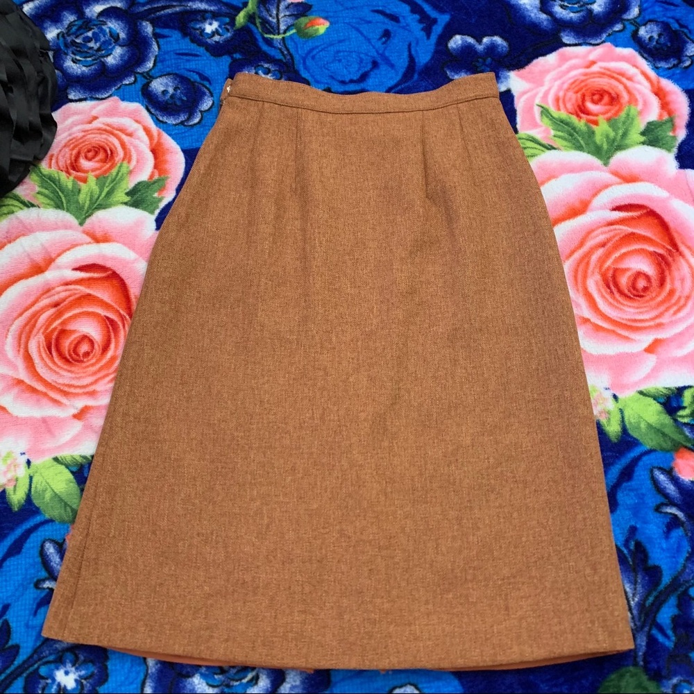 Giorgio Sant’ Angelo Rust Orange Skirt. - image 8